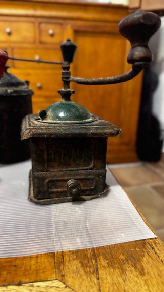 Molinos de café antiguos (Set de 3)