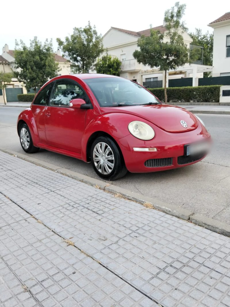 Volkswagen Beetle 2008 - foto 1