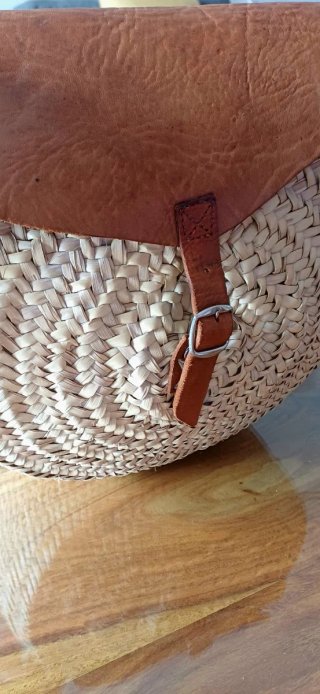 Bolso bandolera rafia y cuero