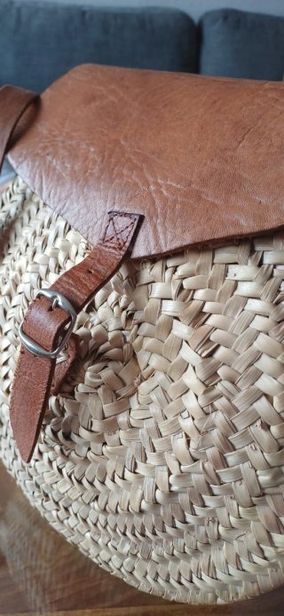 Bolso bandolera rafia y cuero