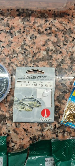 Lote de accesorios variados para pesca