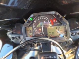 Honda CBR 600 RR Negra y Amarilla