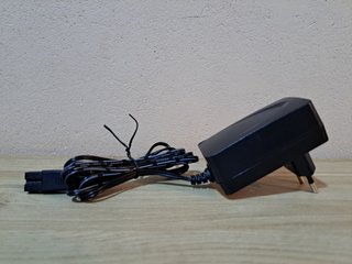 Alimentatore Caricatore 9V 2.5A (22.5W) Cenwell