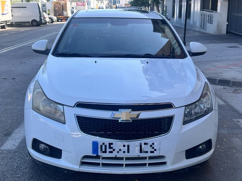 Chevrolet Cruze 2013 - foto 1
