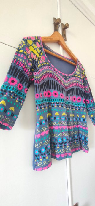 Camiseta Surkana Estampada Multicolor