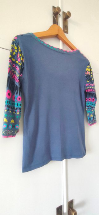 Camiseta Surkana Estampada Multicolor