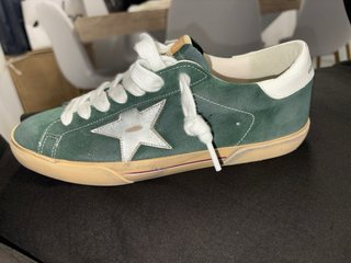Golden Goose Super-Star Verde y Blanco