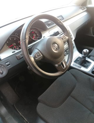 Volkswagen Passat 2010