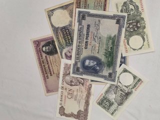 Lote Billetes Españoles históricos Pesetas.