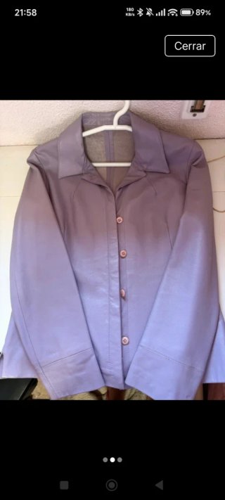 Chaqueta cuero Cortefiel morada mujer
