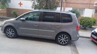 Volkswagen Touran 2011