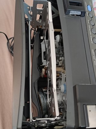 Câmara Vídeo Hitachi VM-8300ES VHS