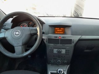 Opel 13156052 alternador astra h berlina 1162640