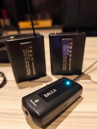2 Micrófonos Inalámbricos BALILA UHF
