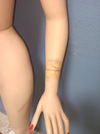 Maniquí Mujer Beige