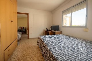 Piso en venta en Parque Victoria Eugenia en Málaga