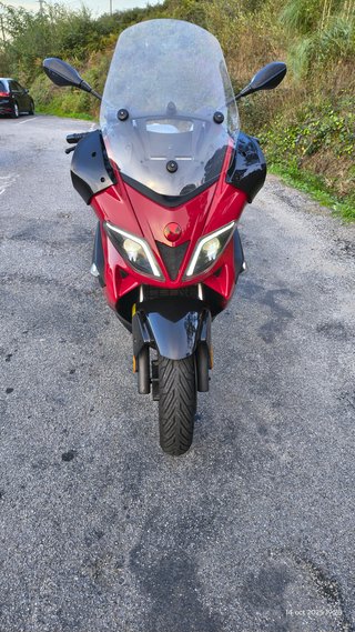 Malaguti Madison 300 Scooter