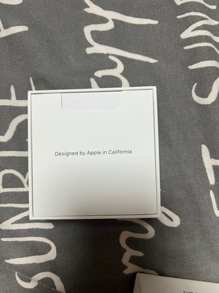AirPods 4