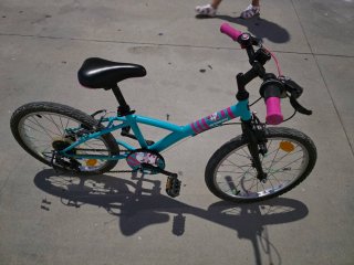 Bicicleta infantil niña