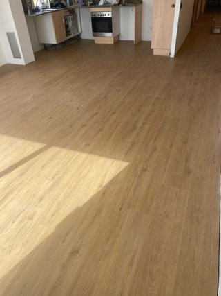 Instalación suelo vinílico SPC