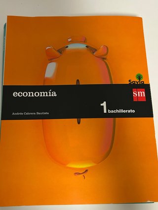 libro de economía de 1 de bachillerato(Savia)