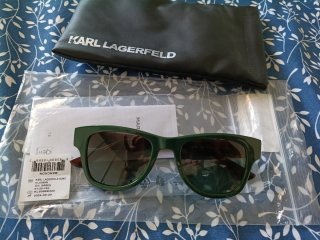 Gafas Karl Lagerfeld Tortoise y Verde, a estrenar