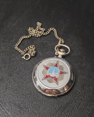 Orologio da tasca sovietico Molnija