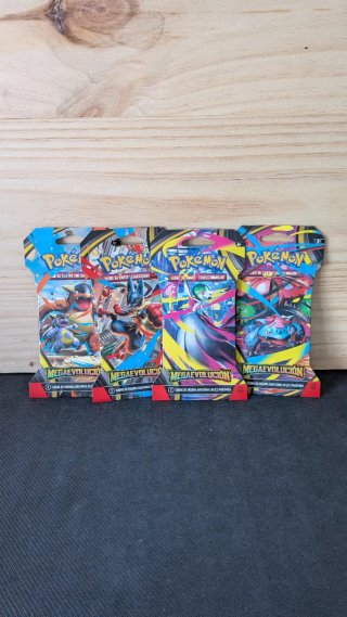 Cover Pokémon Megaevoluzione - set artistico