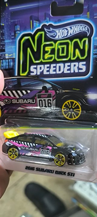 Hot Wheels Neon Speeders Subaru WRX STI 2016