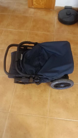 Carrito de paseo Inglesina negro
