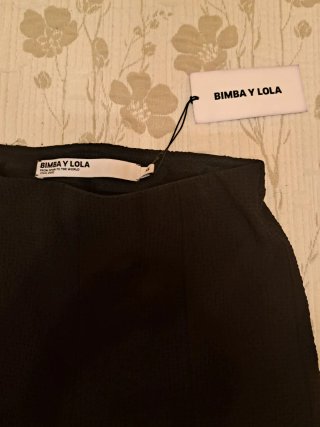 Pantalón negro BIMBA Y LOLA