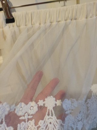 Falda tul bordada talla única blanco roto