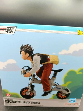Figura Ichibansho Gohan in Bicicletta