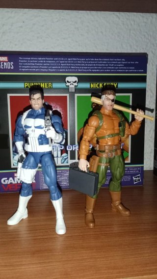 Figure di PANISHER e NICK FURY Marvel Legends.leer annuncio