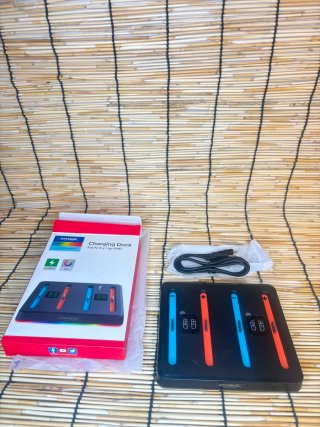 Base de Carga DOBE para N-S Joy-PAD