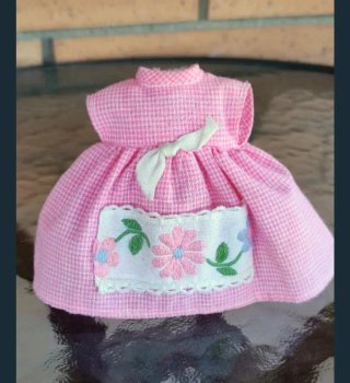 Difficile vestito per bambola Barriguitas rosa a quadri