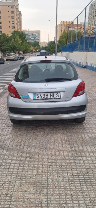 Peugeot 207 2012