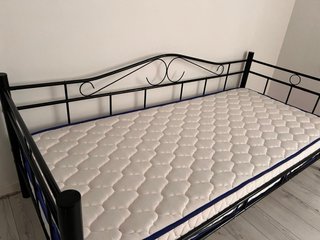 Sillón cama metálico con colchón