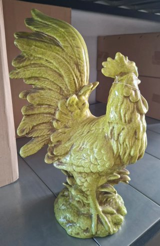 Scultura gallo in ceramica verde