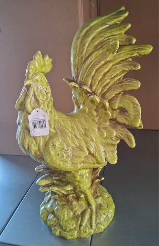 Scultura gallo in ceramica verde