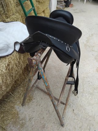 Silla de montar española completa