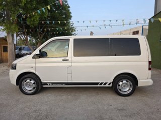 Volkswagen Transporter T5 8 plazas