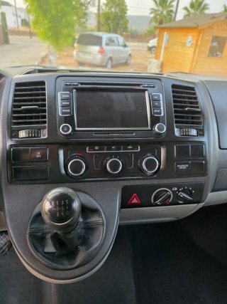 Volkswagen Transporter T5 8 plazas