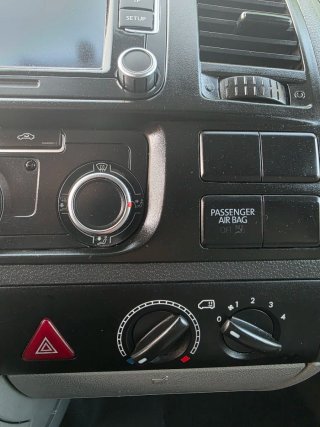 Volkswagen Transporter T5 8 plazas
