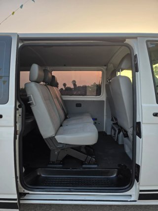 Volkswagen Transporter T5 8 plazas