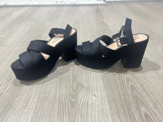 Tacones Zara Negros Talla 39