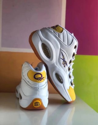Zapatillas Reebok Question Mid Blancas y Amarillas