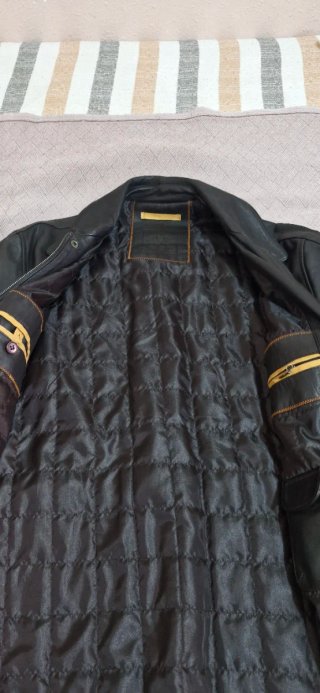 Chaqueta  Macson de cuero marrón