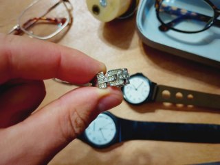 Occhiali Dior marroni + accessorio Ronson e altro