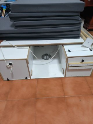 Mueble Camper con Colchón Gris